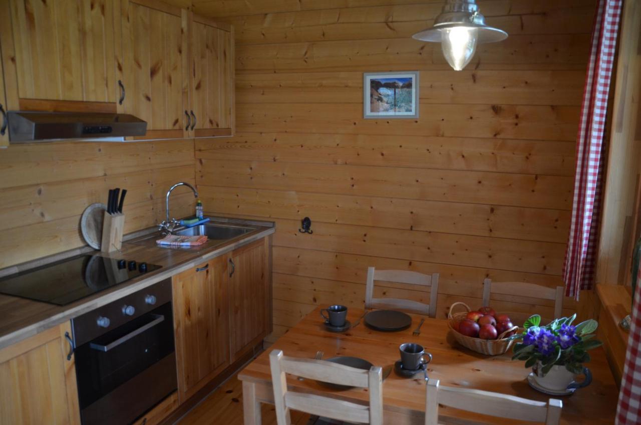 Horse Lake Ranch Neuendorf  Eksteriør billede